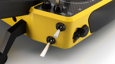 Transmitter Duplex DS-16 II.- Carbon Line Yellow Lacquered AS